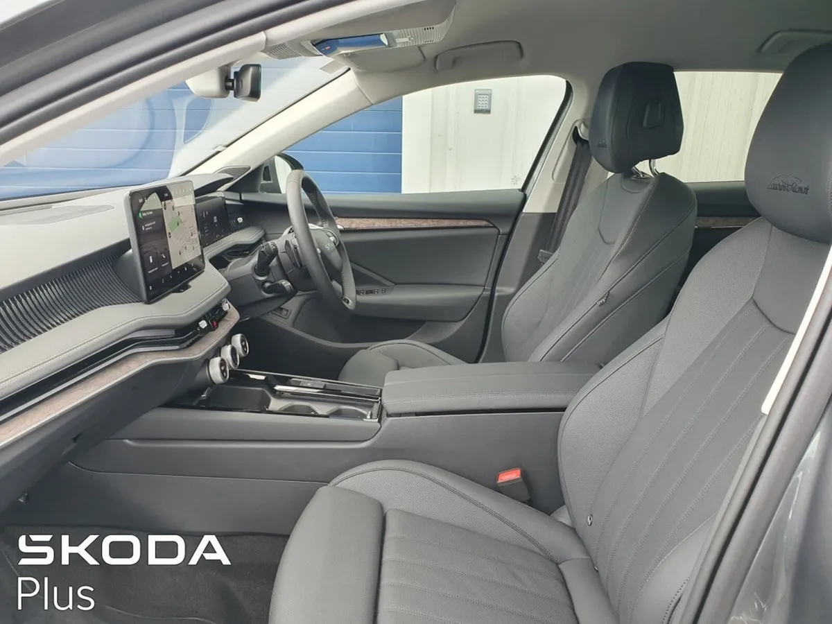 Skoda Superb L&K 2.0TDi 150HP - Image 4