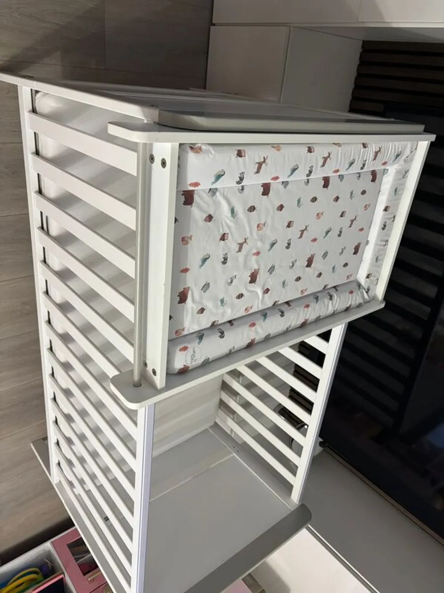 Baby cot with mattres - Image 2