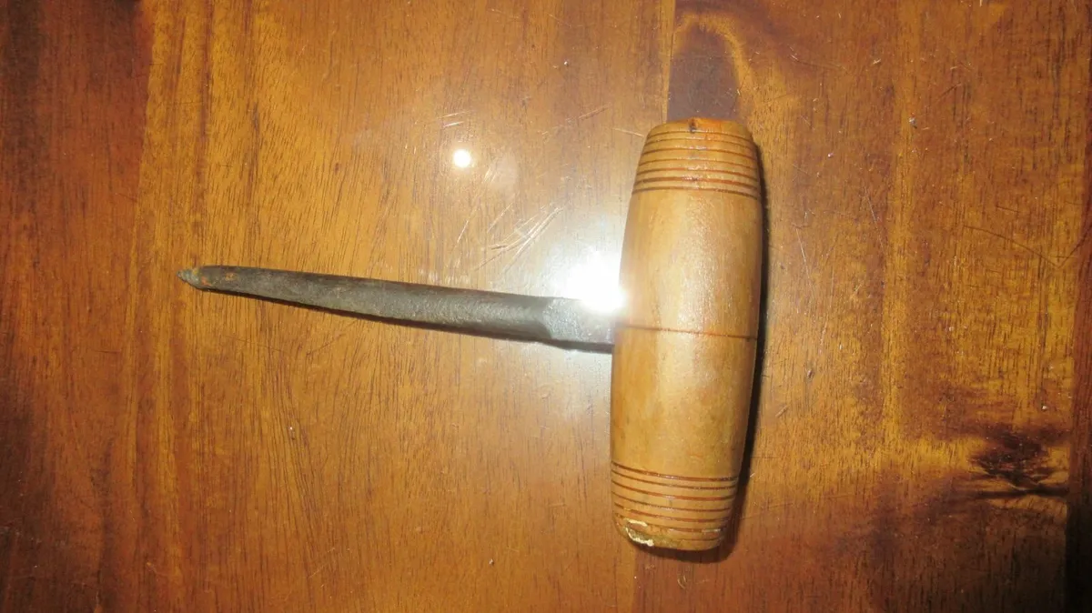 antiques vintage TOOLS  farm cottage pub cottage - Image 3