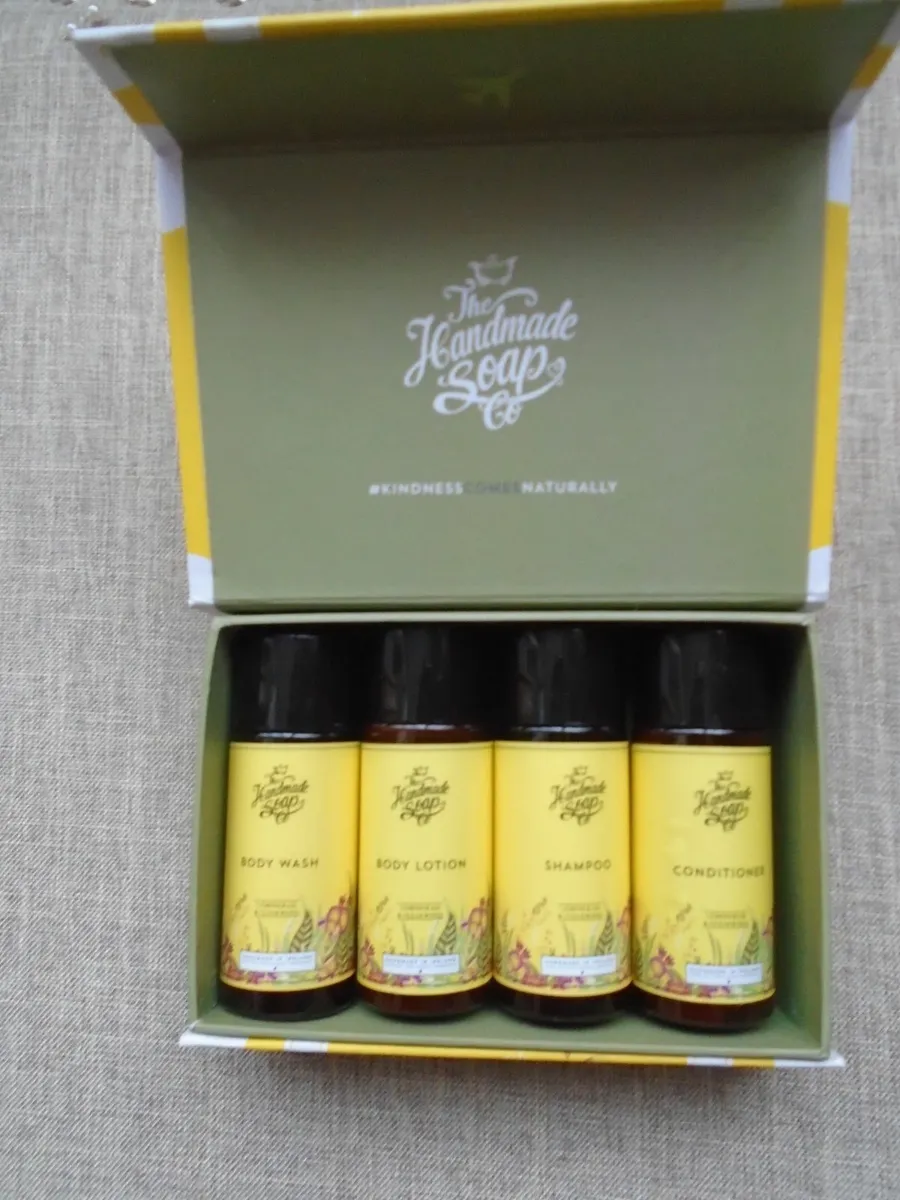 Handmade soap company travel set, Gift - Image 1