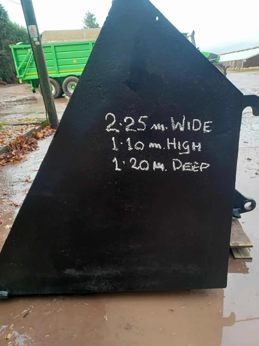 HIGH TIP BUCKET - Image 3