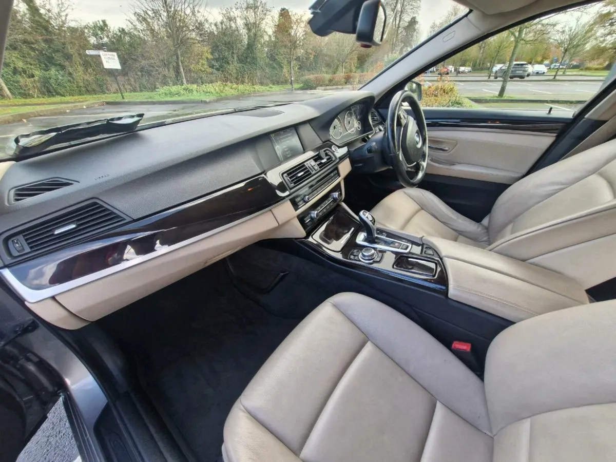 BMW 5 Series - Image 2