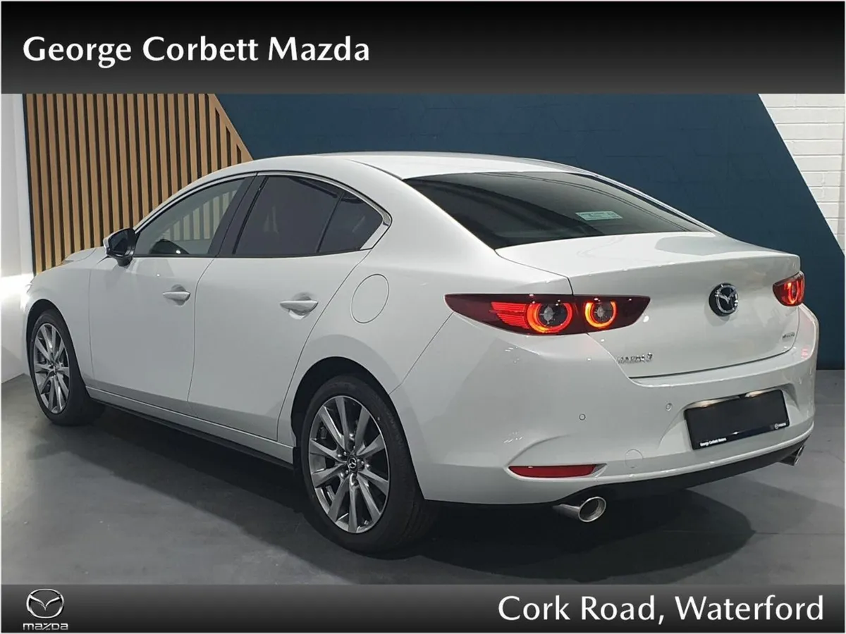 Mazda Mazda3 2.0L e-SkyactivX 186PS 6MT FWD Exclus - Image 3