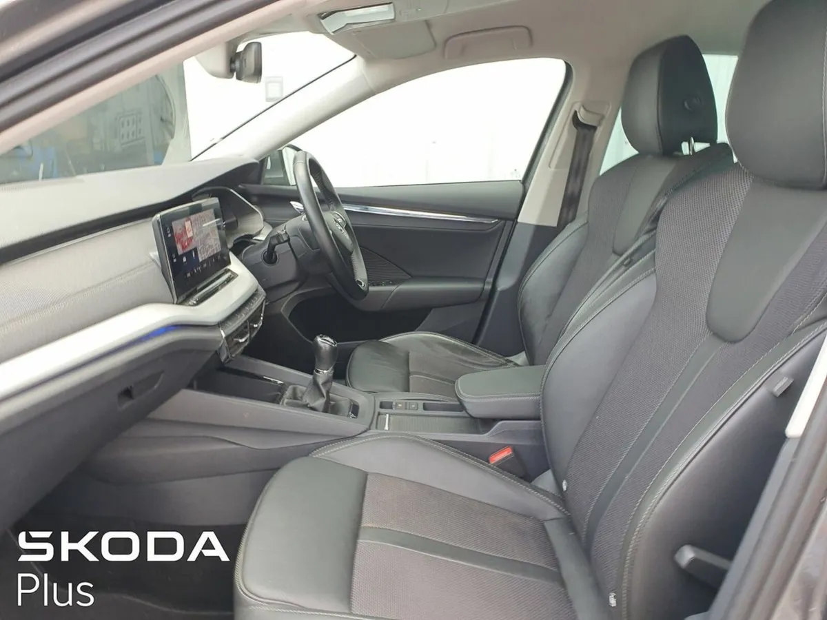 Skoda Octavia E30 2.0TDi 115HP Two Year Warranty ( - Image 4