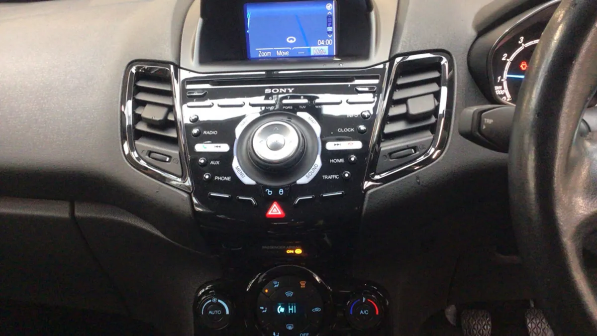2014 Ford Fiesta 1.0 Petrol TITANIUM - Image 2