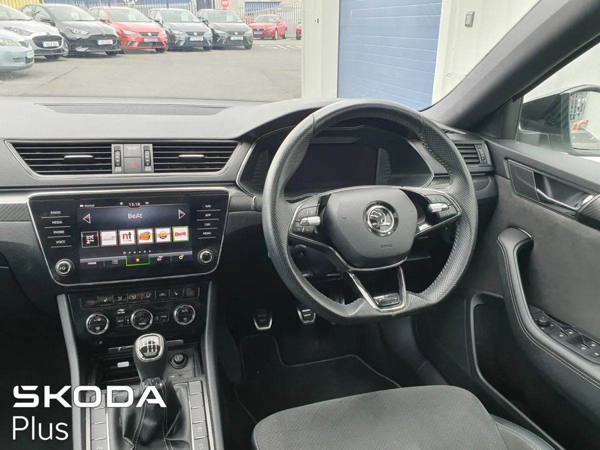 Skoda Superb Sportline 2.0TDi 150HP - Sunroof Tow - Image 2