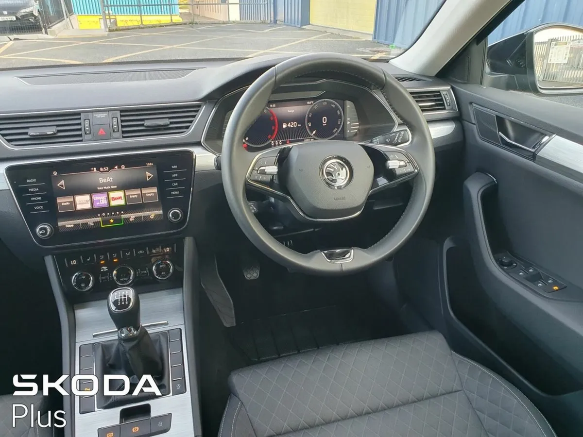 Skoda Superb Ambition 2.0TDi 150HP (From €112 per - Image 3