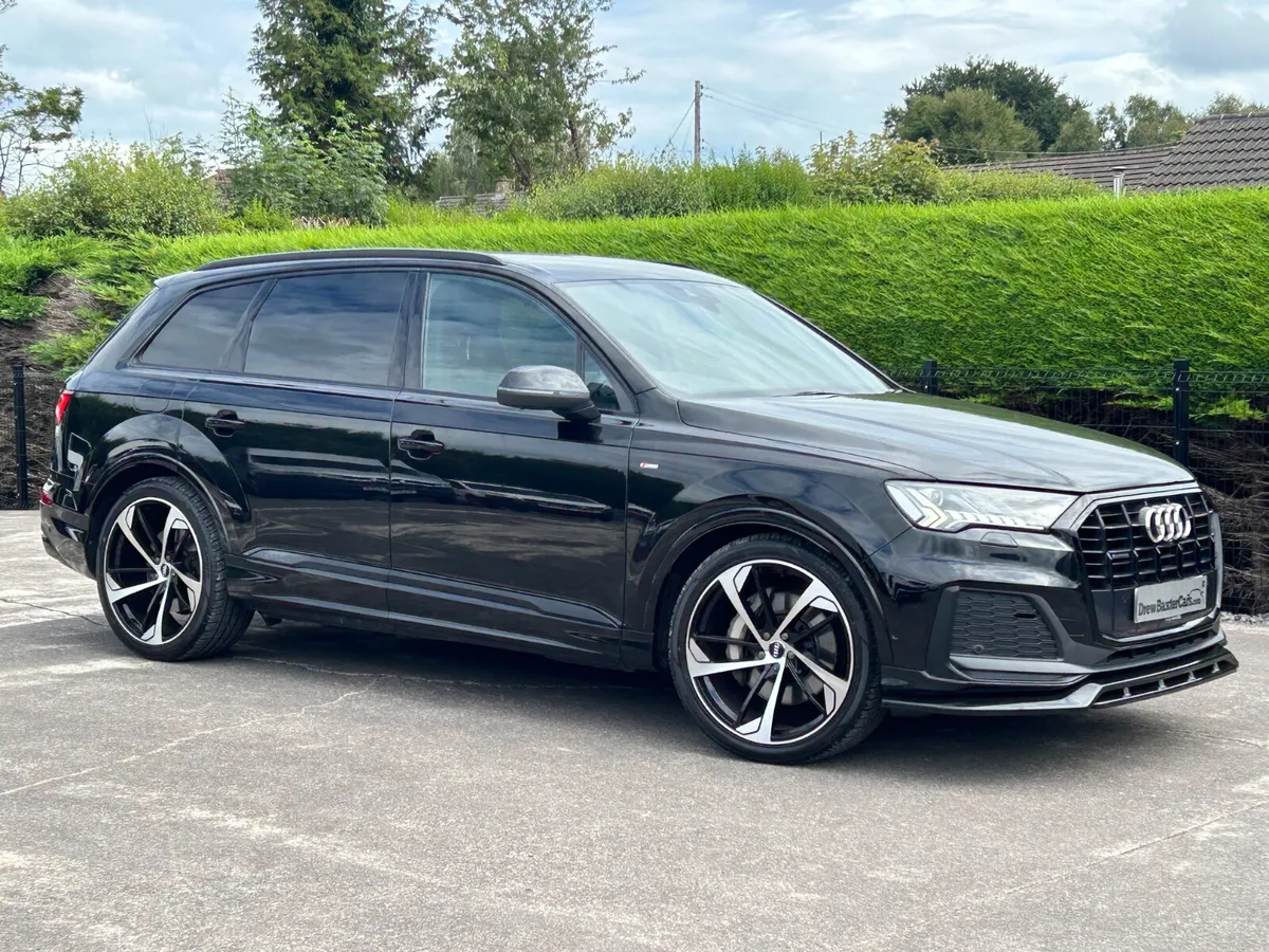 Audi Q7 2023 - Image 1