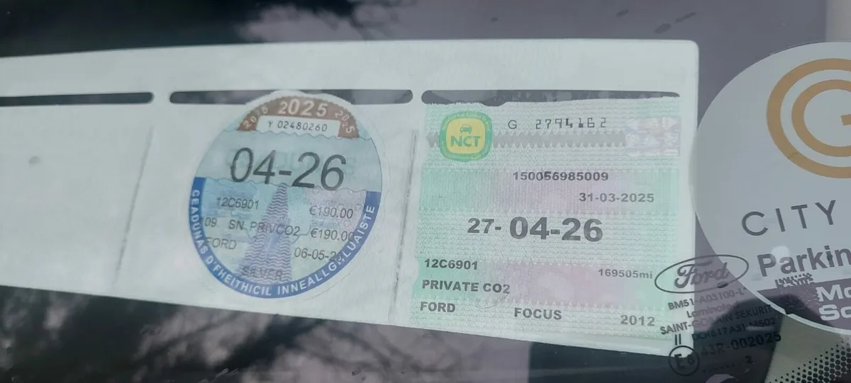 Ford Focus Saloon - Image 4