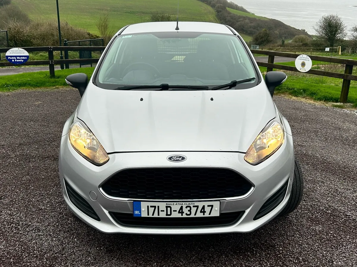 Ford Fiesta 1.5 Diesel Commercial Van - Image 3
