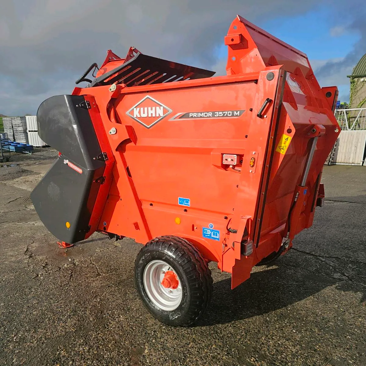 Clearance Auction 26th November - Image 1