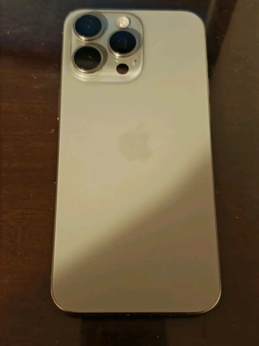 iPhone 15 pro max - Image 3