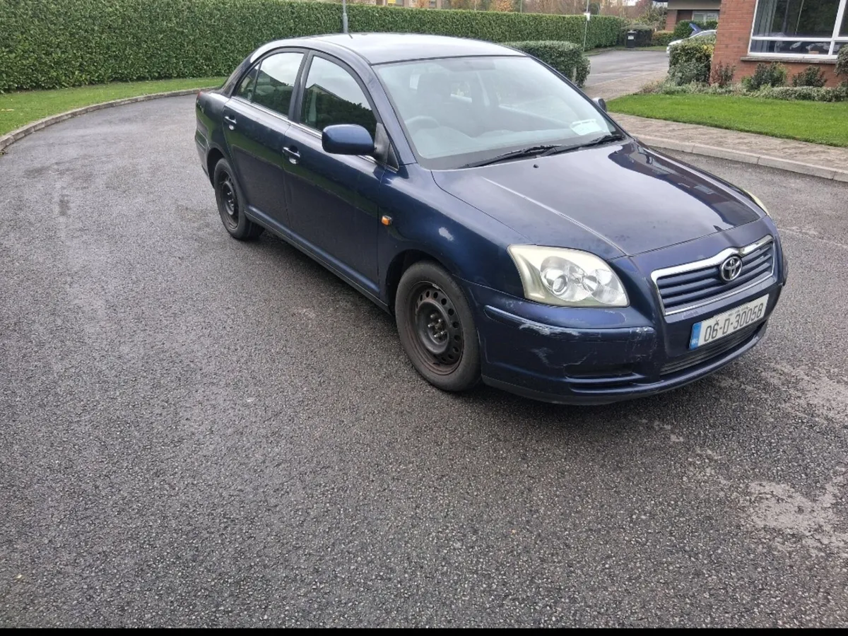 2006 TOYOTA AVENSIS NCT 03/26 - Image 1