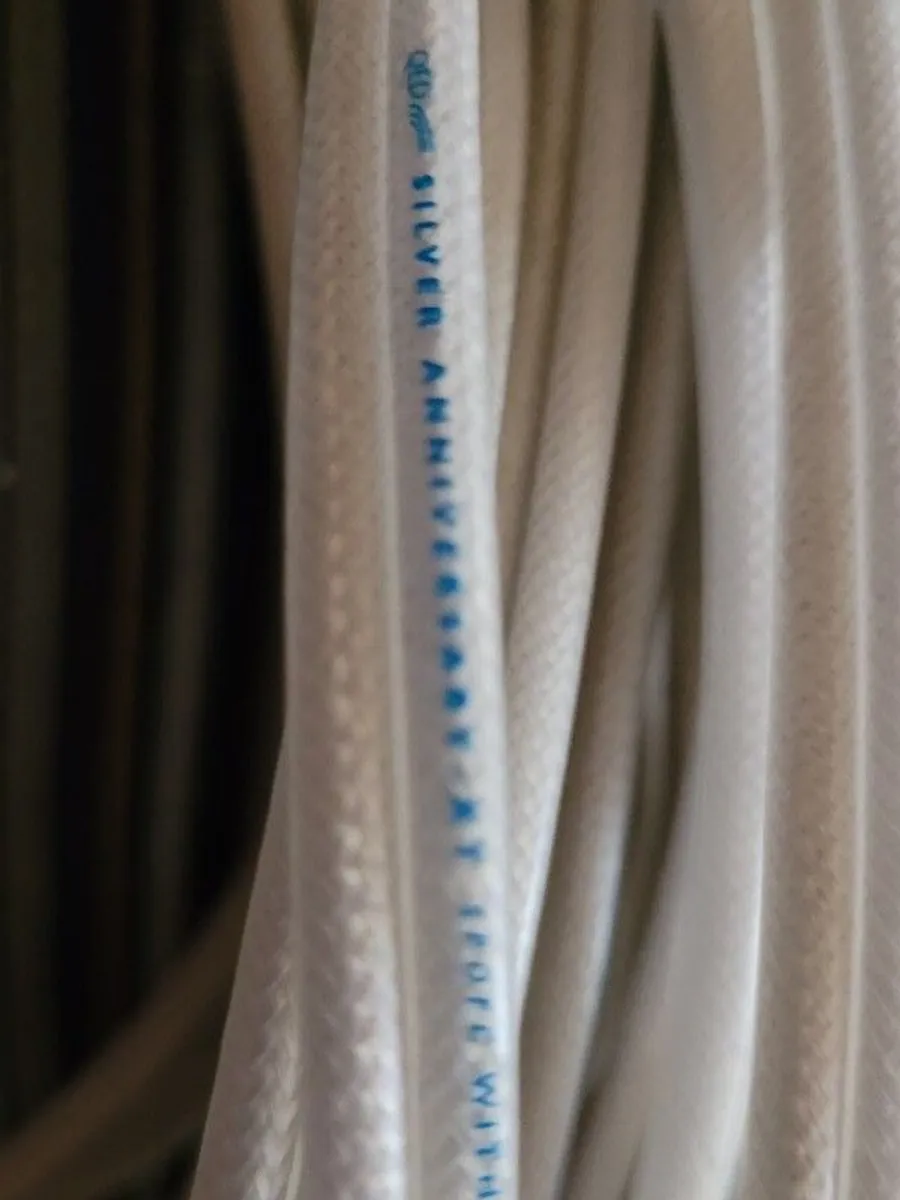 QED Silver Anniversarry XT Speaker Cable and QED QUNEX P-SW - Image 3