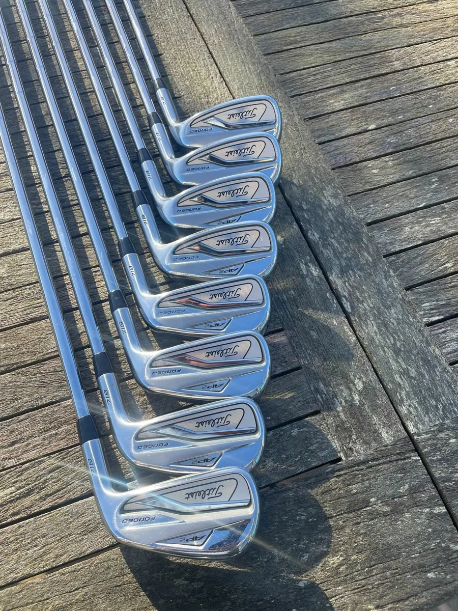 Titleist AP2 set of 8 irons - Image 1