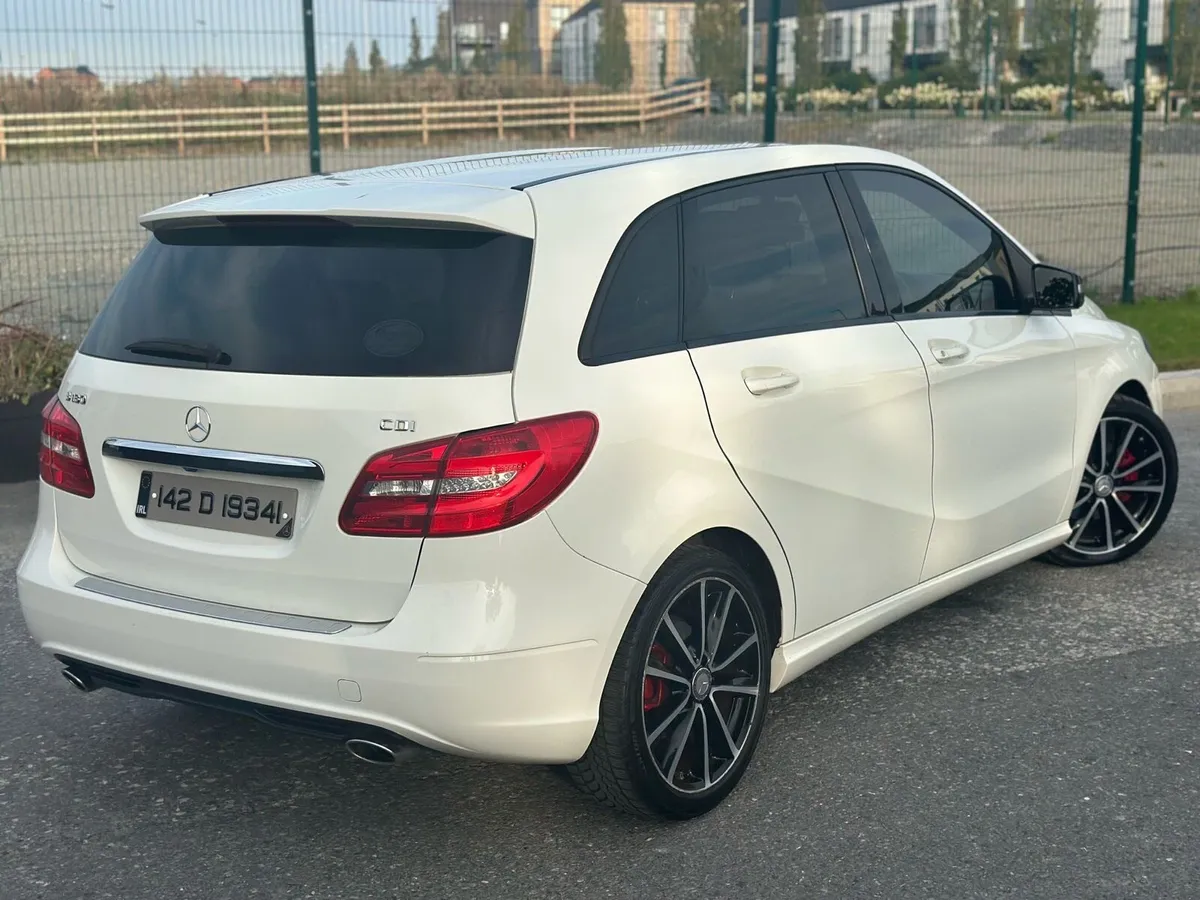 Mercedes ✅Automatic✅ - Image 2