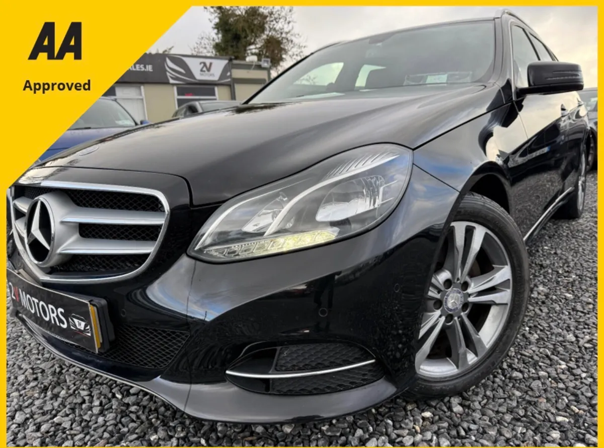🔵 Mercedes  E-Class E300 BLUETEC HYBRID AUTO - Image 1