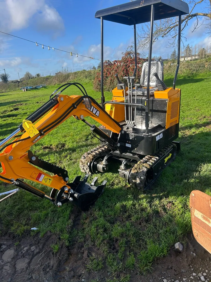 Unused 1.5t Miva digger Job lot !!!!! - Image 3