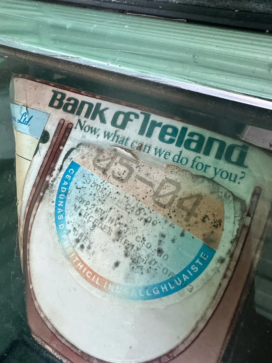 Mercedes SL - Image 2