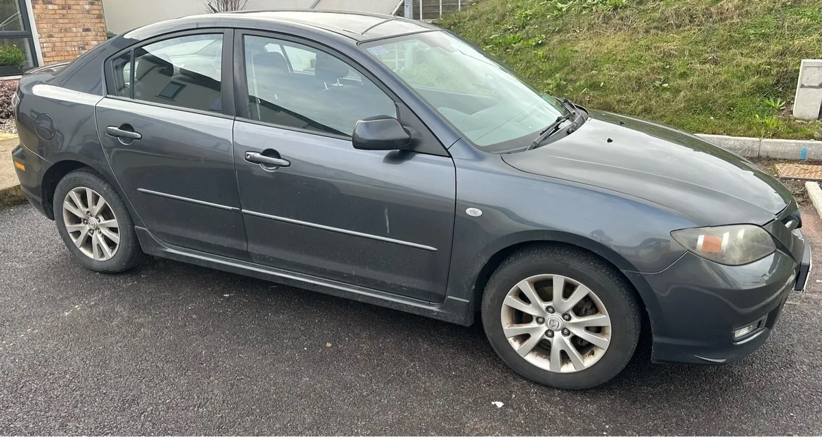 Mazda 3 2008 - Image 2