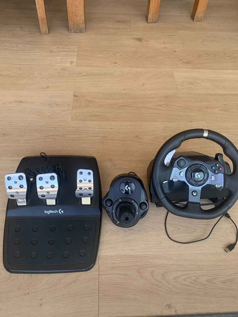 Logitech g920 + shifter - Image 1