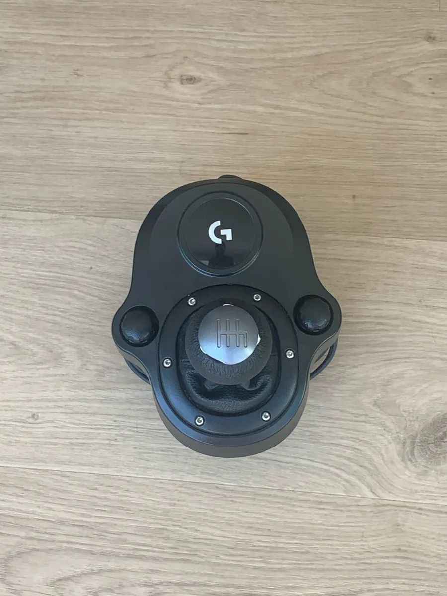 Logitech g920 + shifter - Image 2
