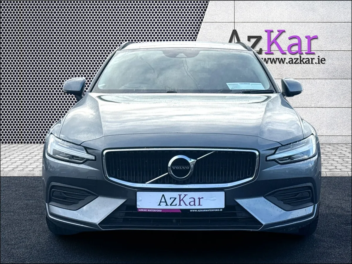 Volvo V60 2019 D3 MOMENTUM AUTO 150BHP €107PW WITH - Image 2