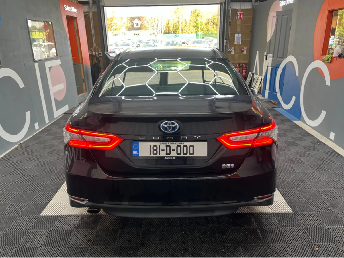 Toyota Camry 2018 Camry 2.5 Hybrid / Cruise Contro - Image 3