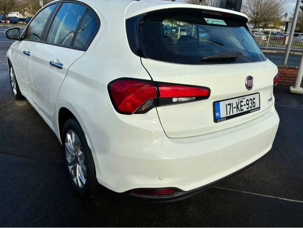 Fiat Tipo HB 1.3 MJ 95BHP EASY 5DR - Image 4