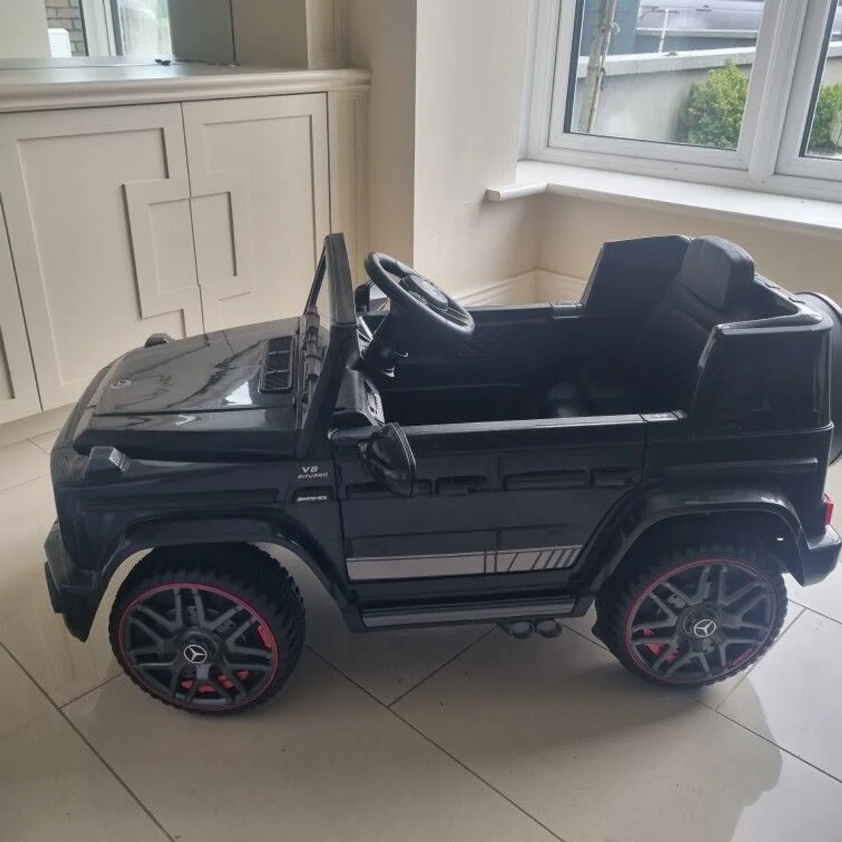 electric car - Image 1