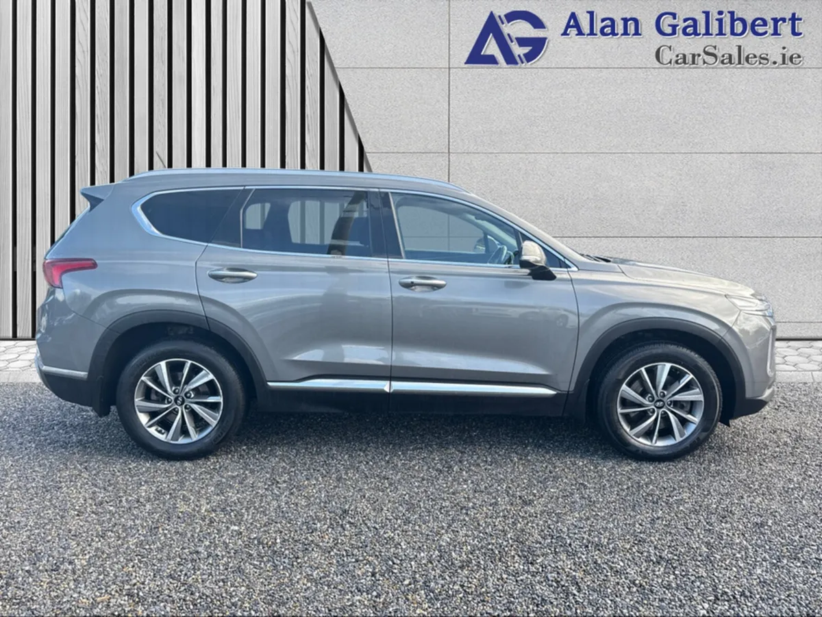 Hyundai Santa Fe 7 Seater 2.2 Diesel  EXECUTIVE PL - Image 3