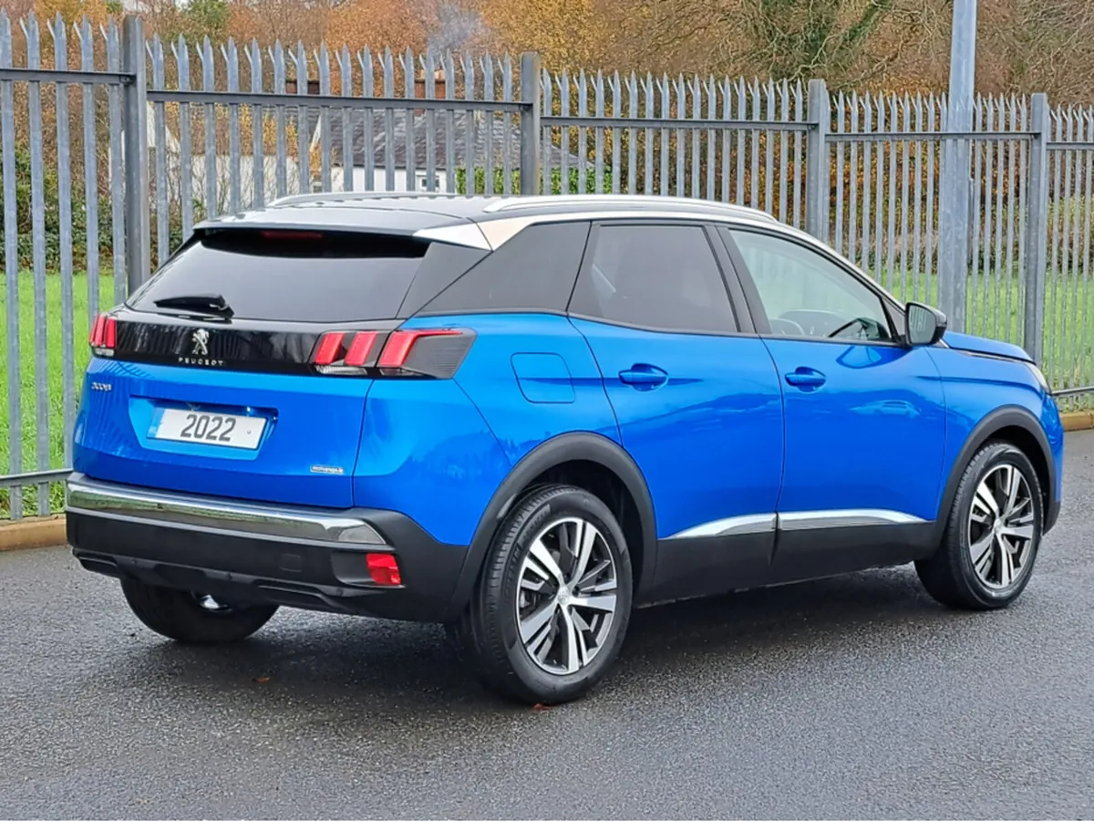 Peugeot 3008 ALLURE PREMIUM 1.5TD 130BHP 8 SPEED A - Image 3