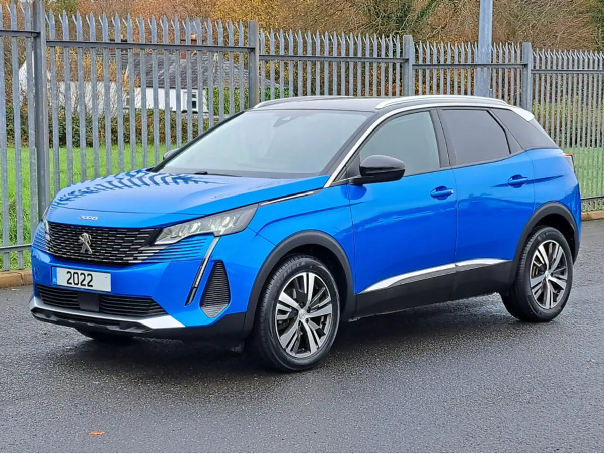 Peugeot 3008 ALLURE PREMIUM 1.5TD 130BHP 8 SPEED A - Image 4