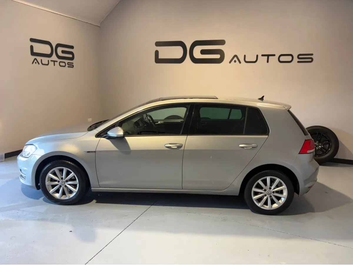 Volkswagen Golf LOUNGE 1.6 TDI - SUNROOF- SERVICE - Image 1