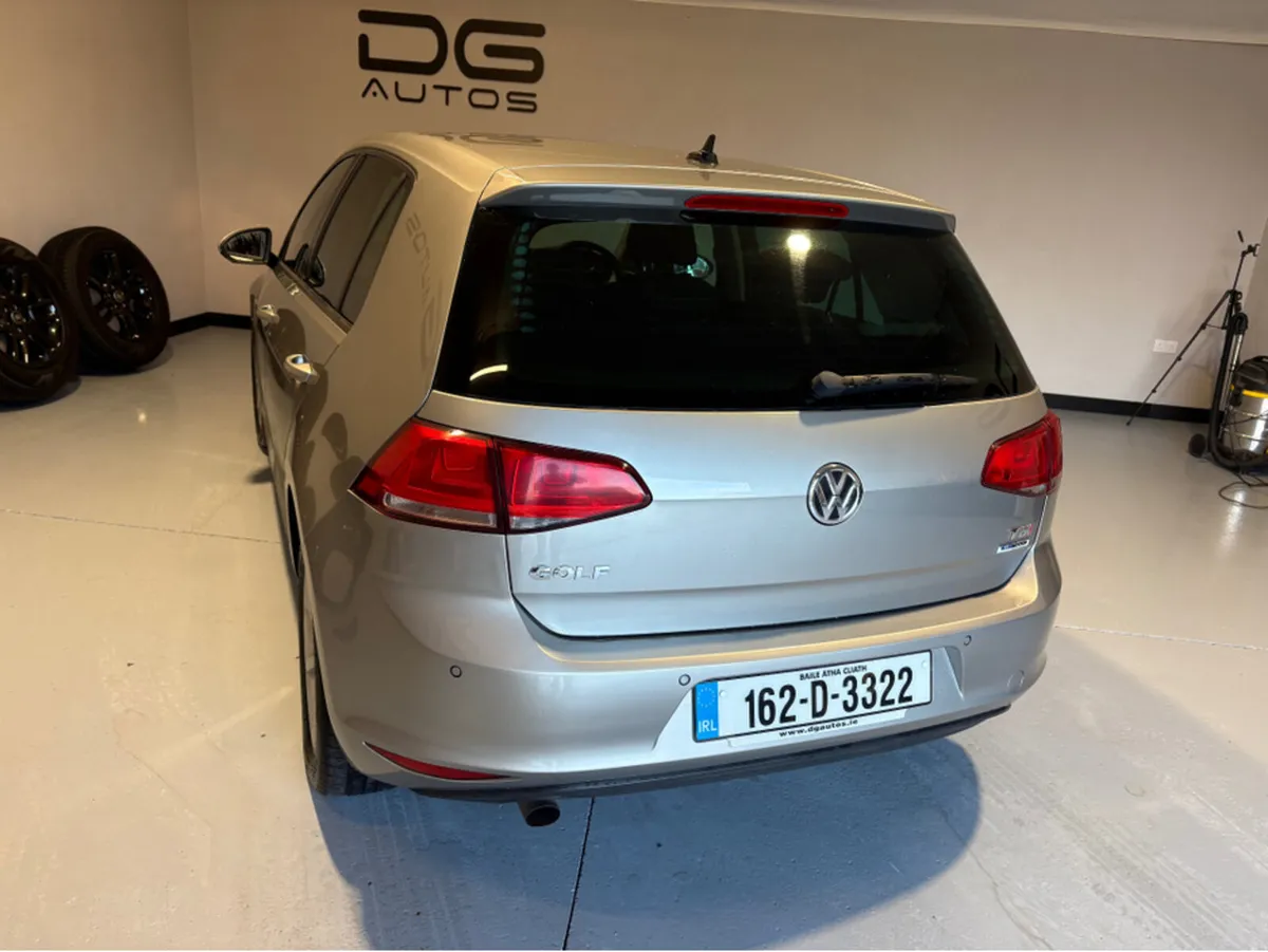 Volkswagen Golf LOUNGE 1.6 TDI - SUNROOF- SERVICE - Image 4