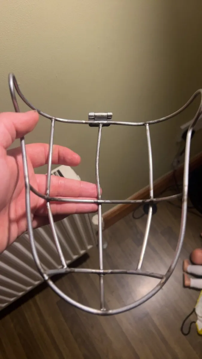 Oldstyle face gaurd - Image 4