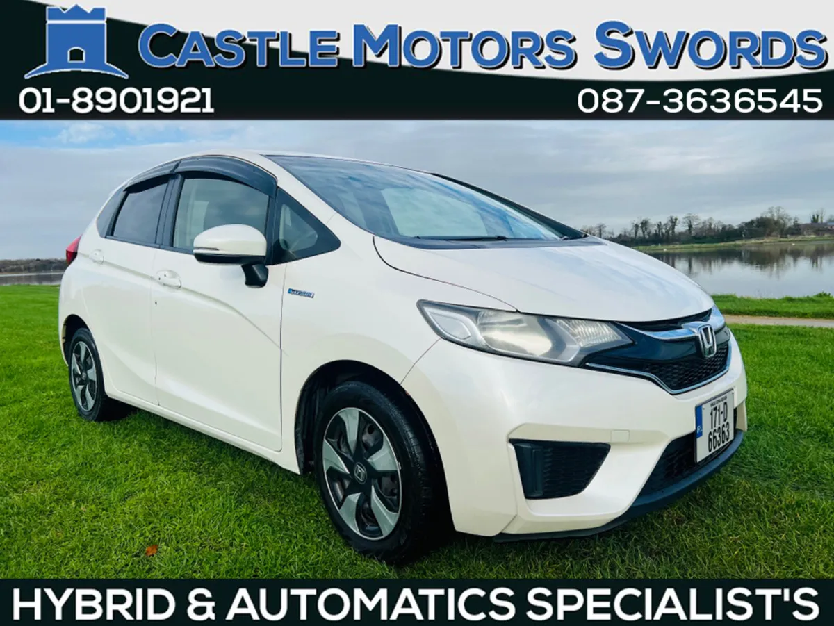 Honda Fit 1.5 HYBRID//FINANCE AVAILABLE//CALL TODA - Image 1