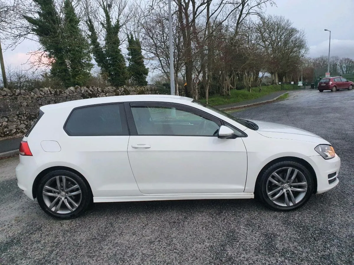VW GOLF 1.6 TDI 3 DOOR 110 BHP 2015. - Image 4