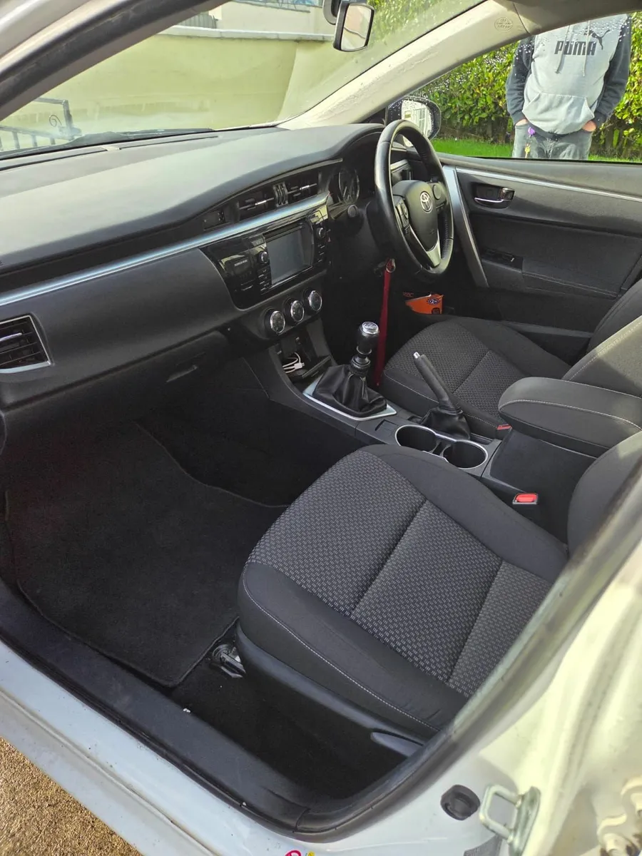 Toyota Corolla 2016 - Image 3