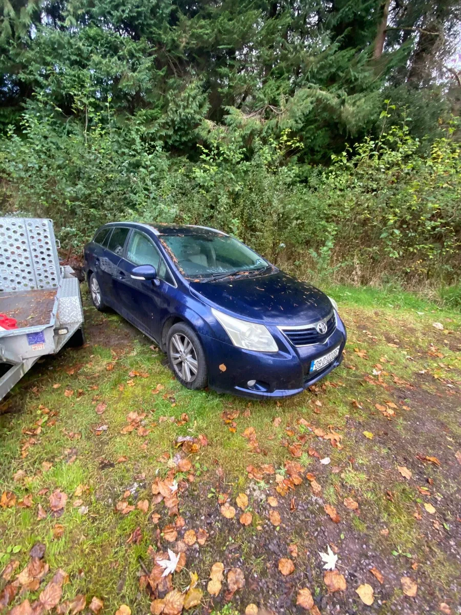 Toyota Avensis 2009 - Image 2