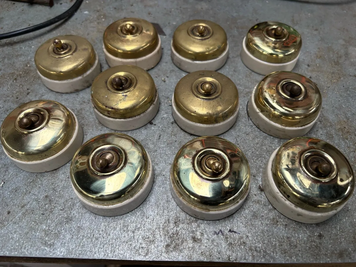 Antique switches - Image 1