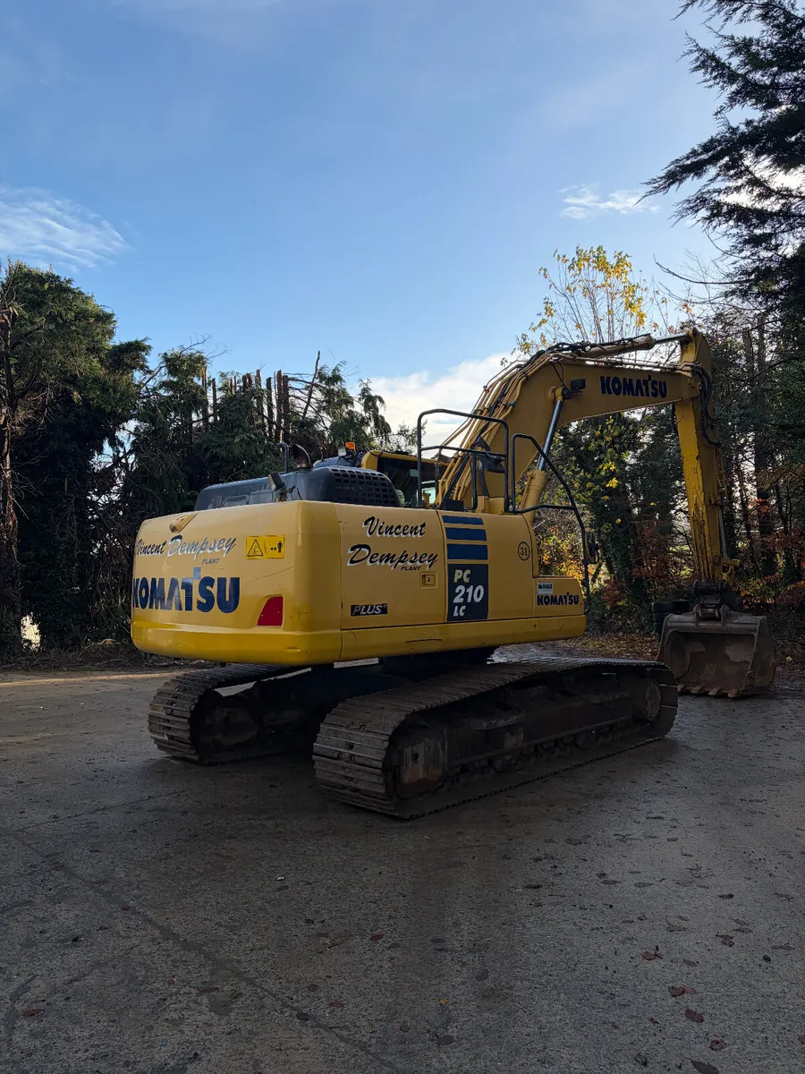 Komatsu Pc210-10 - Image 2