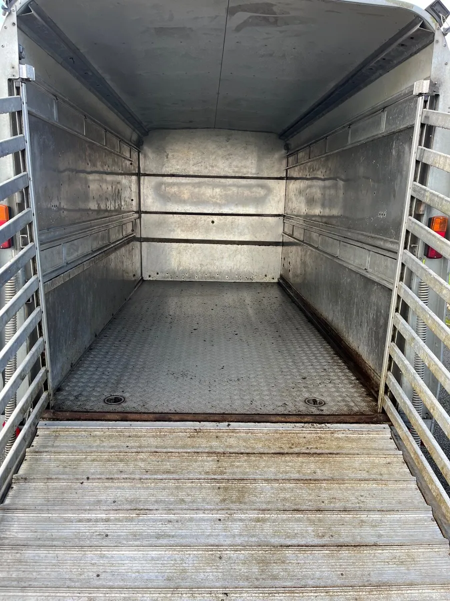 Ifor Williams 12x6 Livestock Trailer - Image 3