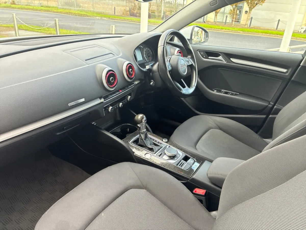 Audi A3 1.4 TFSI Petrol * STUNNING ALLOYS* - Image 3