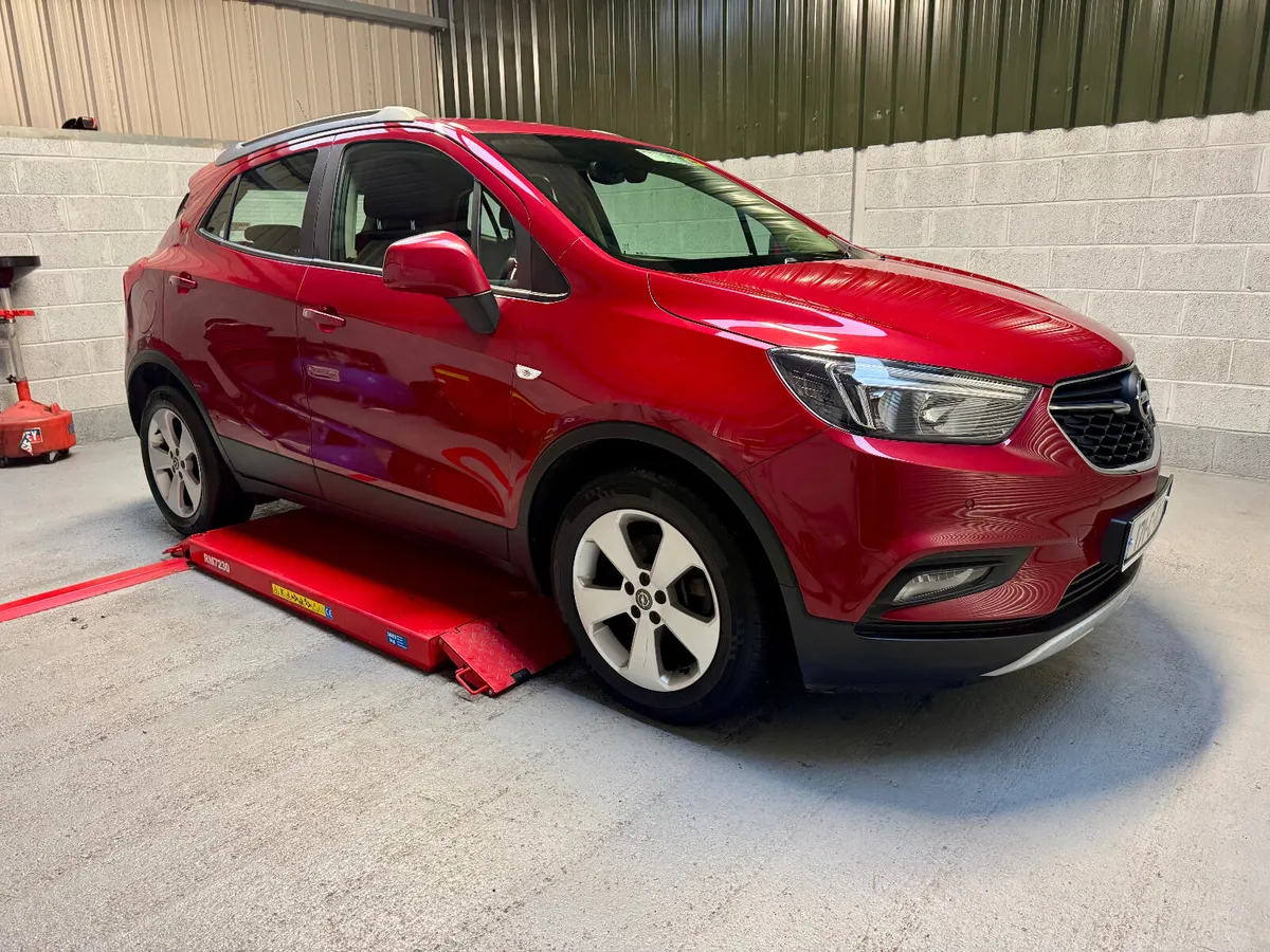 Opel Mokka 2017     1 OWNER ! - Image 1