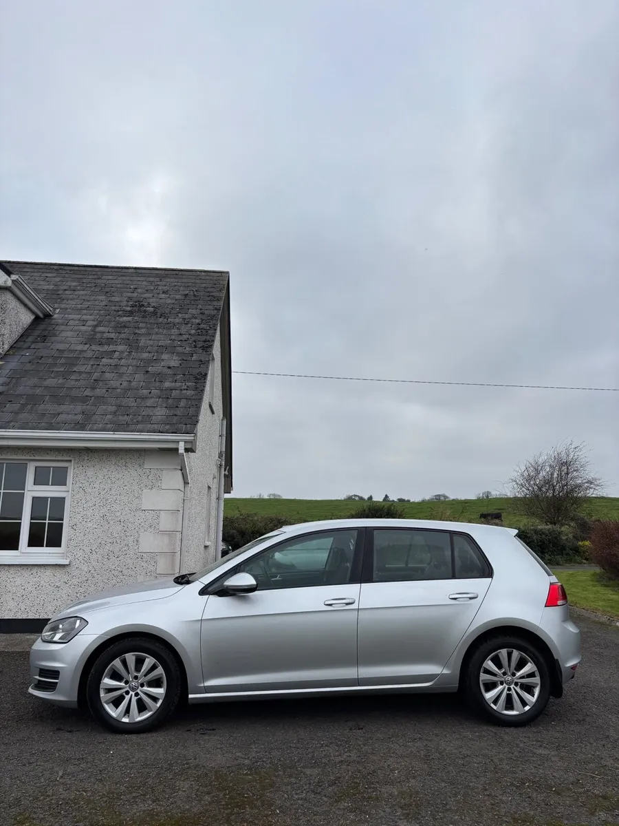 Volkswagen Golf 2014 - Image 2