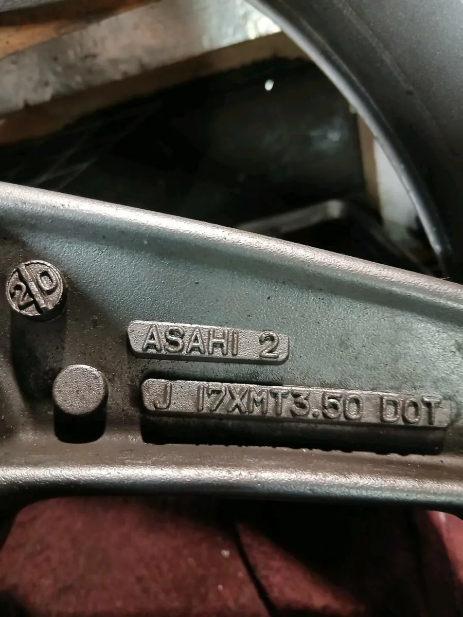 Zzr 600 D model 1990 -93 parts - Image 3