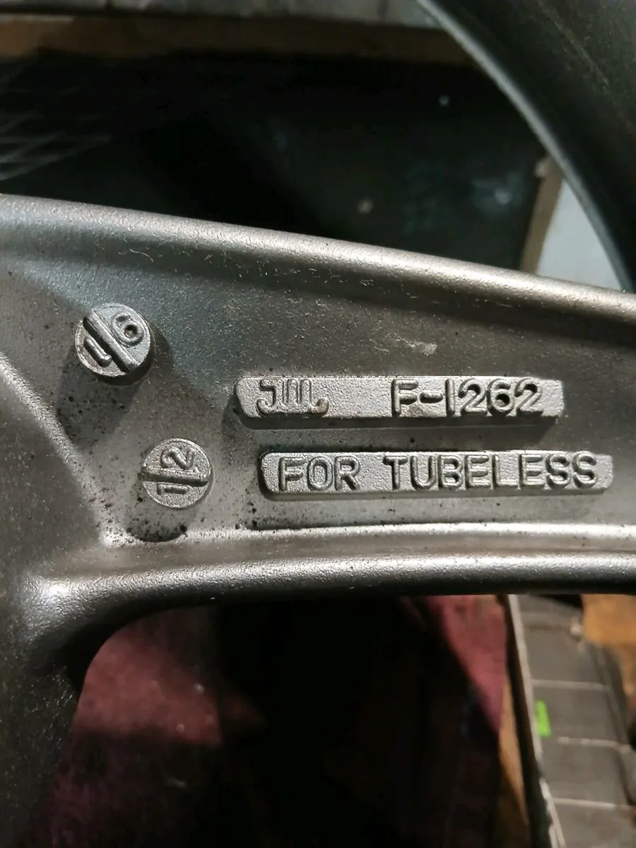 Zzr 600 D model 1990 -93 parts - Image 4