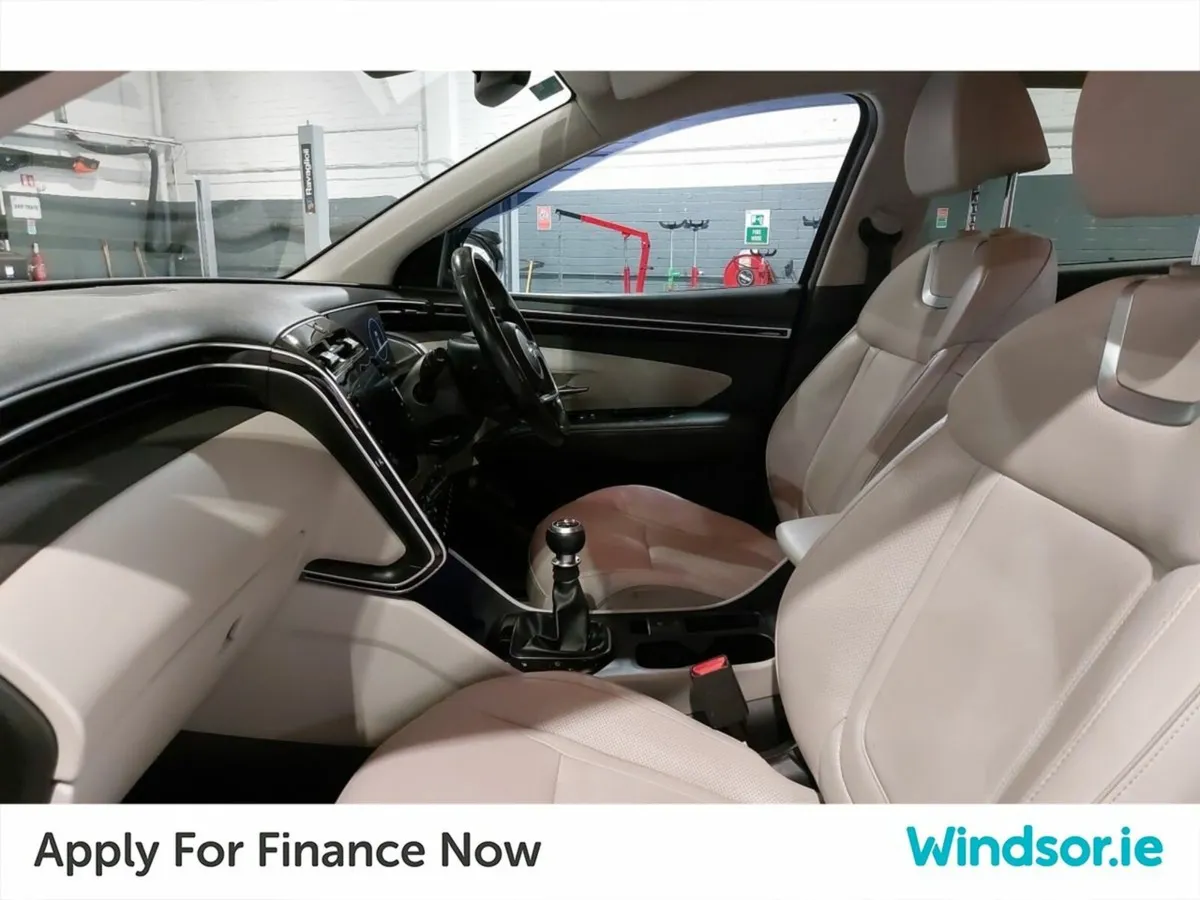 Hyundai Tucson 2WD Executive - Image 4