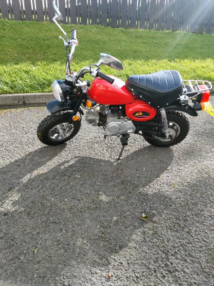 Monkey bike - Image 1